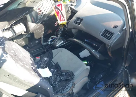 2010 Honda Civic Lx z USA, uszkodzony, nr VIN 2HGFA1F55AH561468